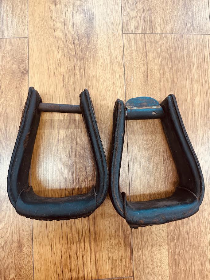 Dark Oil Leather Stirrup Used
