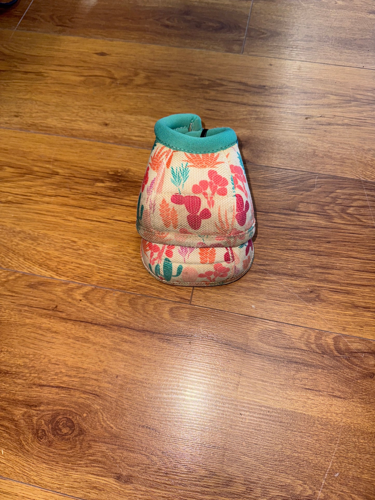 Medium Used Bell Boot
