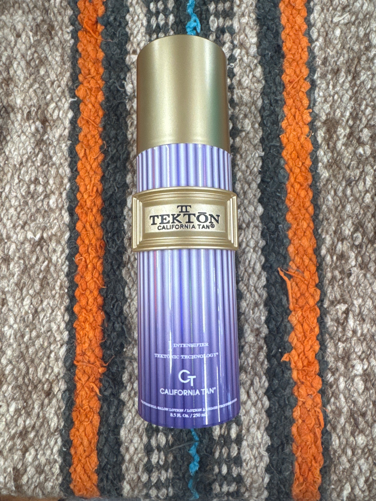 California Tan Tekton Hybrid Intensifier