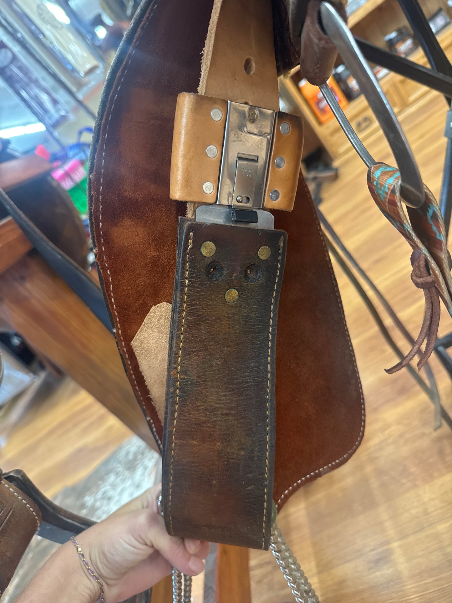 16” Hereford All Around Saddle