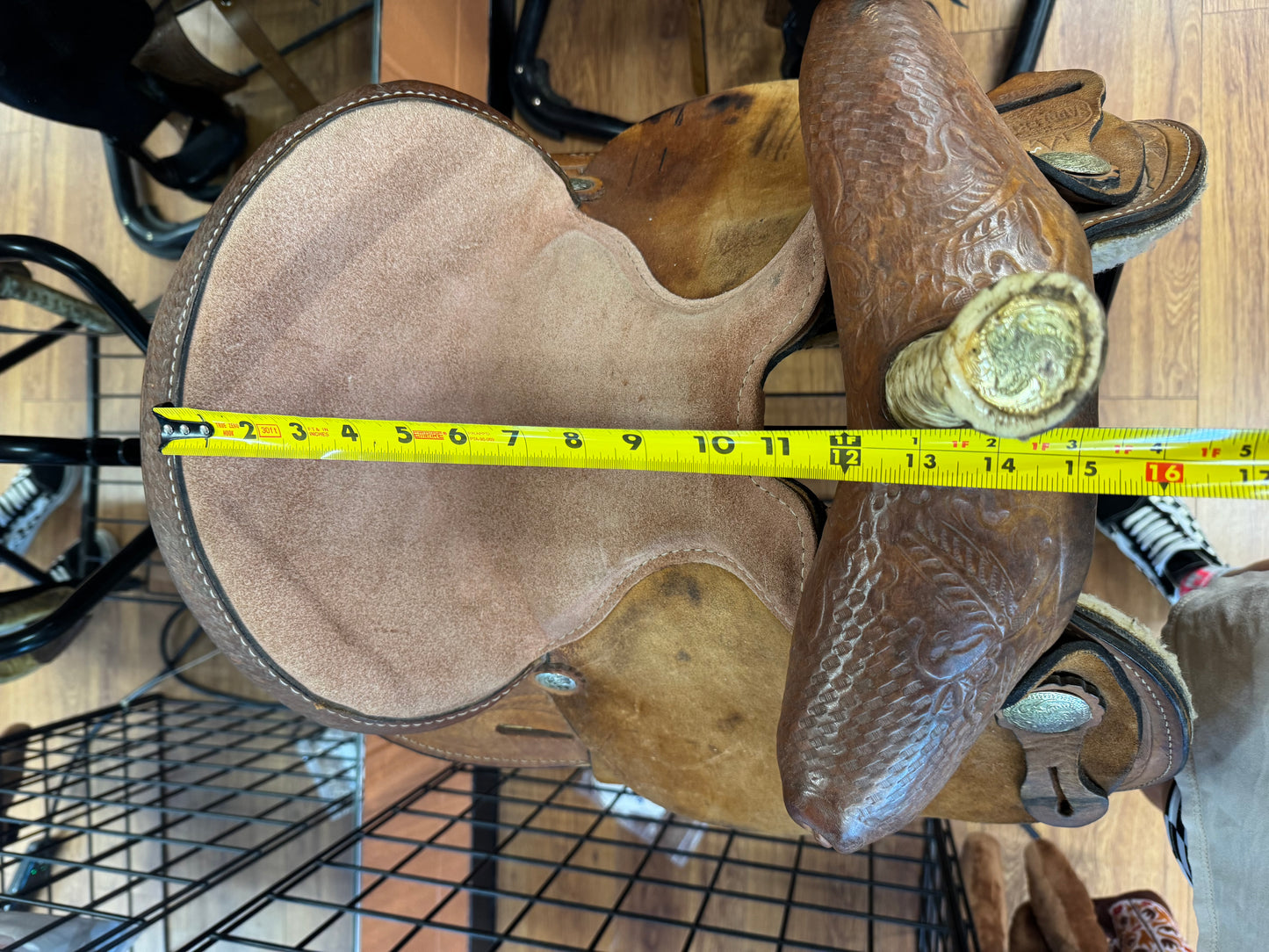 12" Saddle King Barrel Saddle