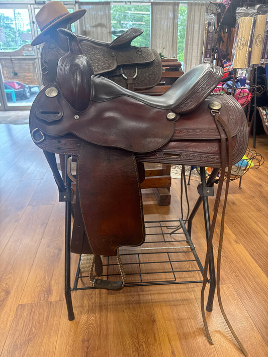 16” Hereford All Around Saddle