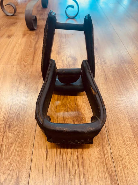 Dark Oil Leather Stirrup Used