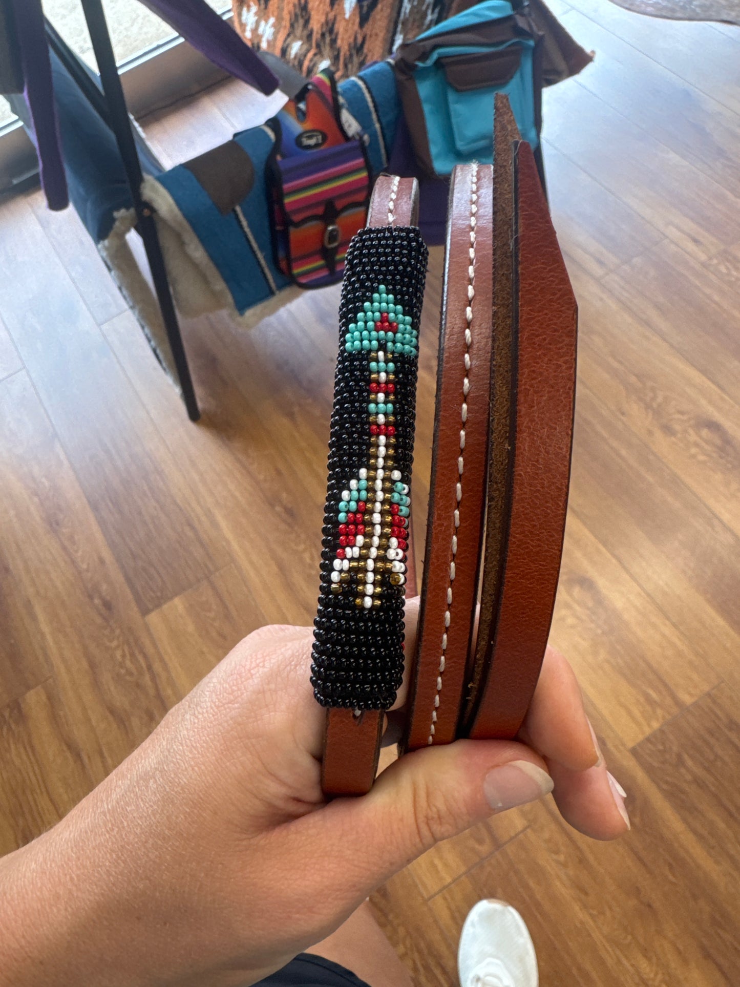 4ft Leather over & under whip with arrow design beaded overlay