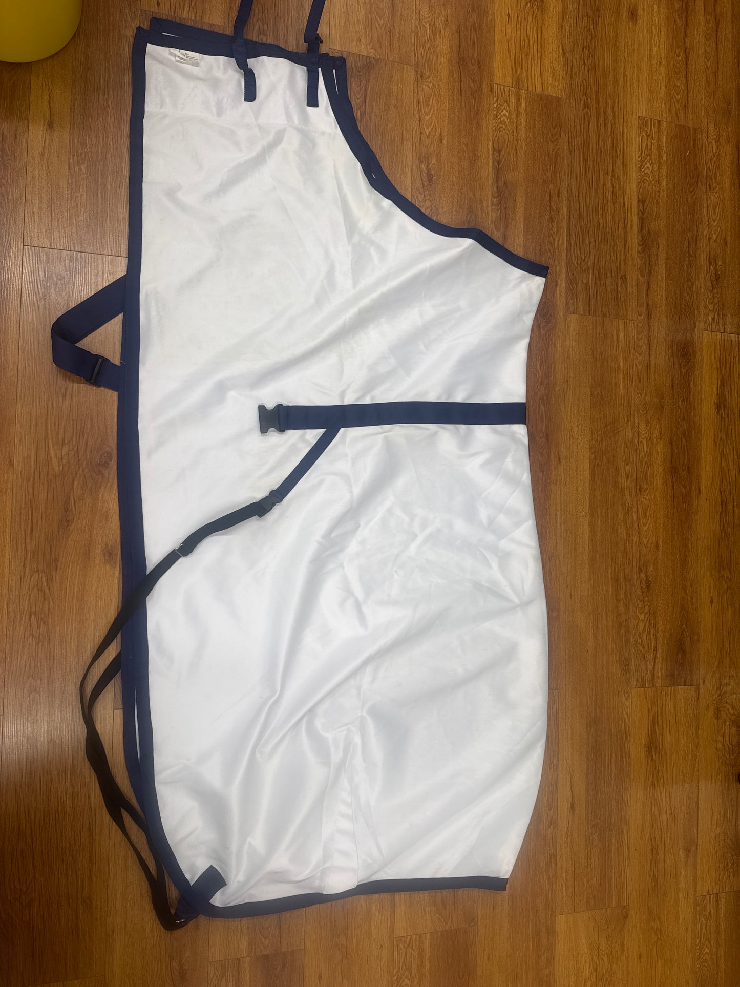 70" The Saratogo Horseworks Cooler Used