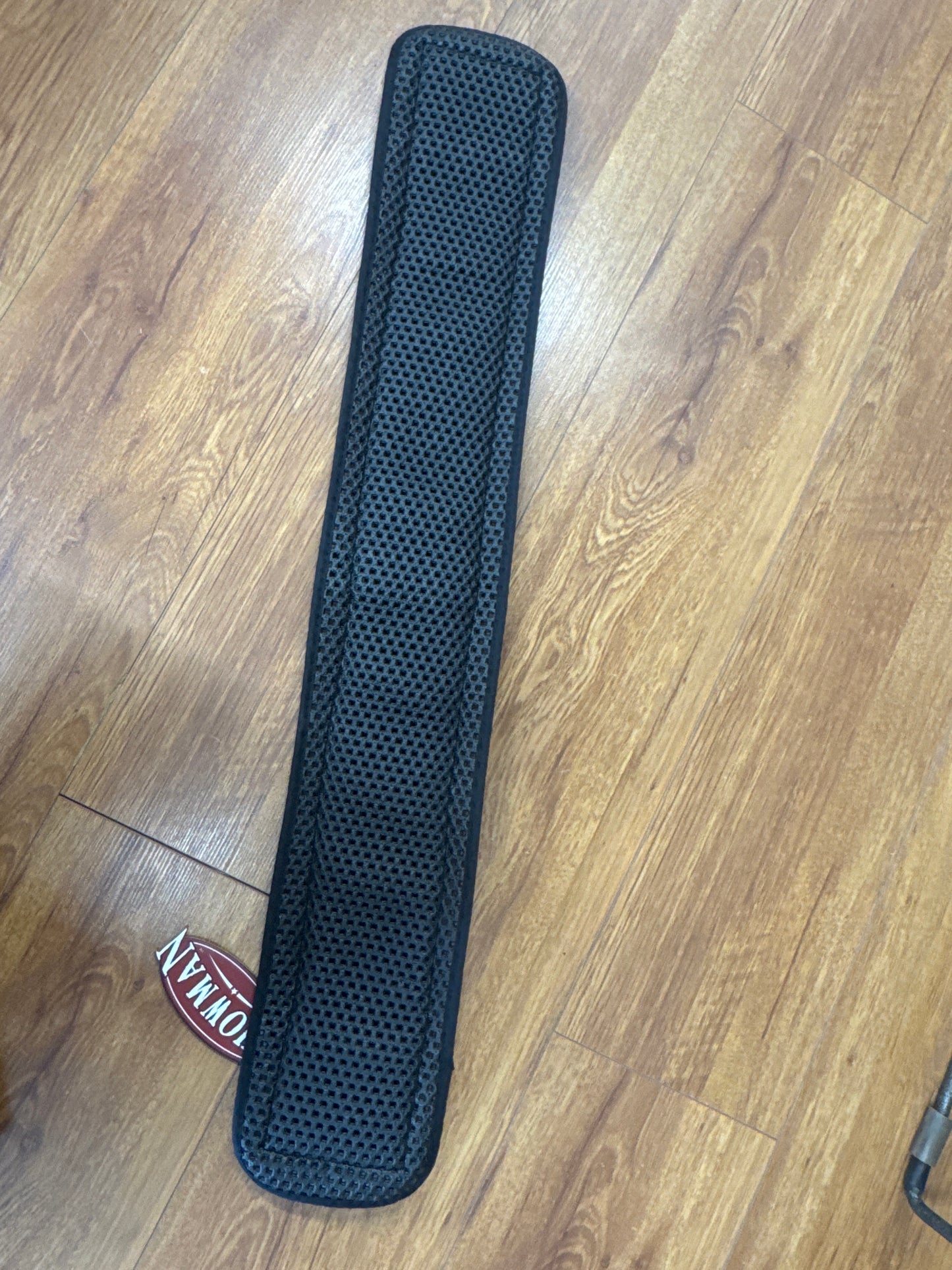 Showman 32" Neoprene Girth