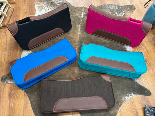 Pony 24" x 24" Contoured Felt Saddle Pad