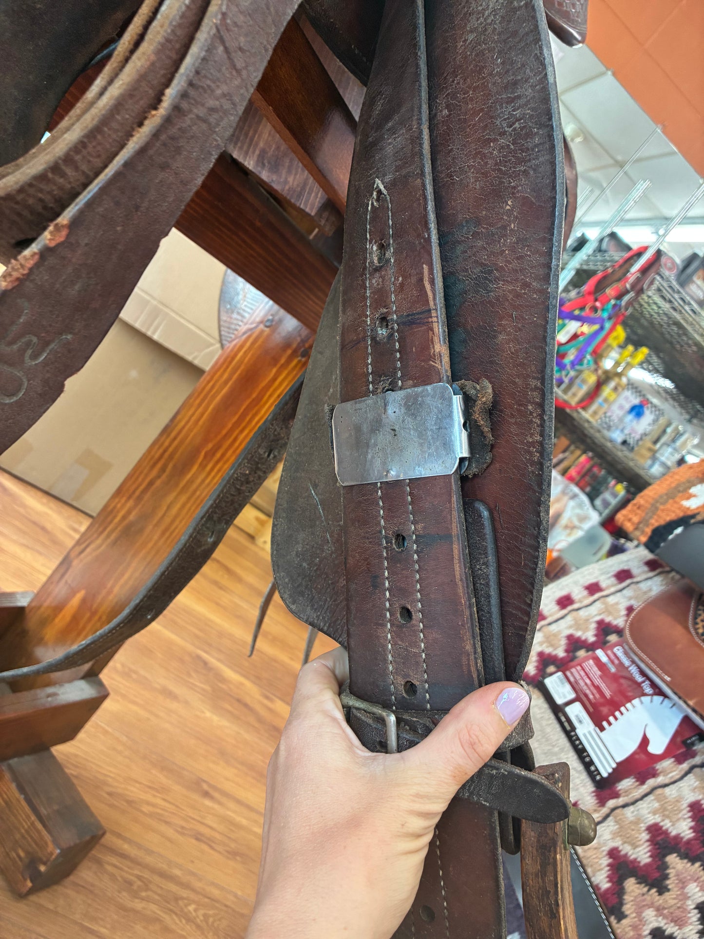 16.5” W B Western World Cutting Saddle