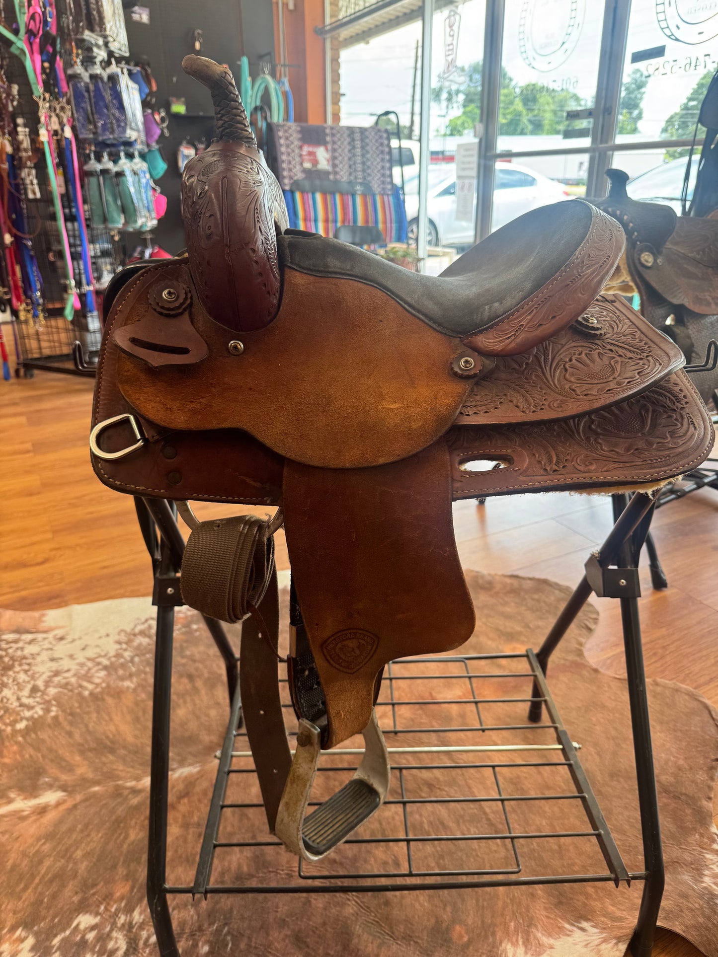 13” TexTan Barrel Barrel Saddle Used
